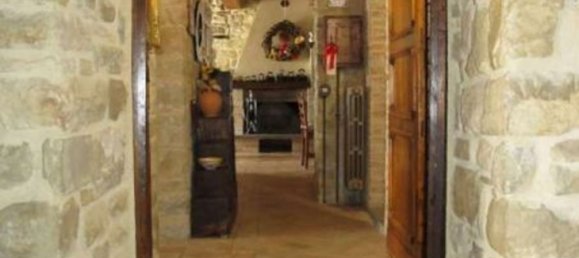 20 rooms Villa in Gubbio, Italy No. 49943 41