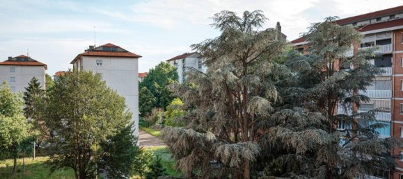 4 rooms Apartment in Turin, Italy No. 149981 23