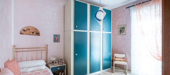 4 rooms Apartment in Turin, Italy No. 149981 14