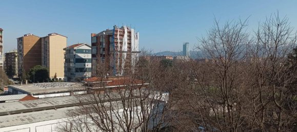 4 rooms Apartment in Turin, Italy No. 149981 25