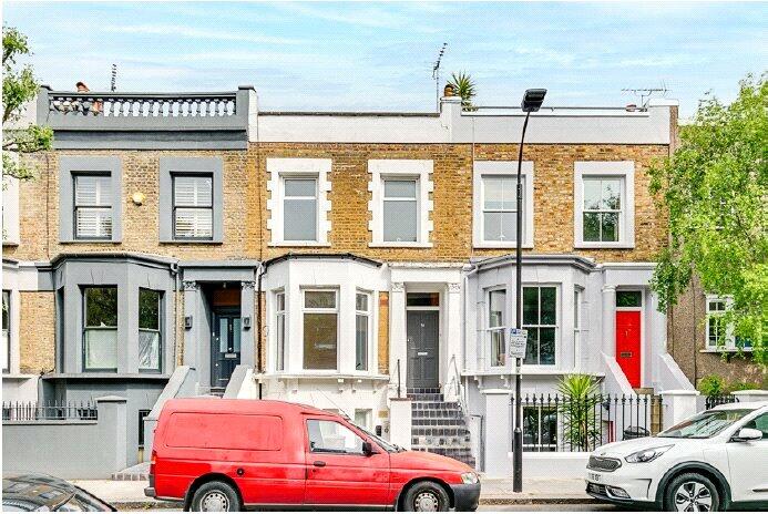 1 bedroom Maisonette in London, United Kingdom No. 12729