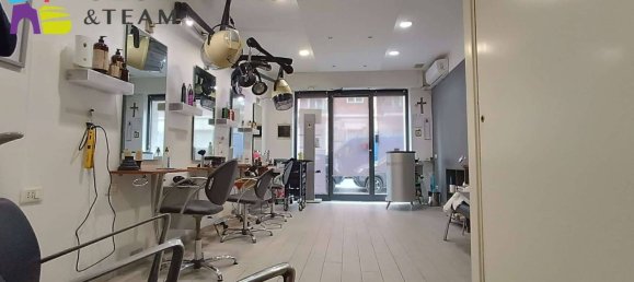 Imóvel comercial de 2 divisões em Rome, Italy N.º 85242 7