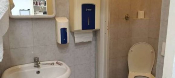 Imóvel comercial de 2 divisões em Rome, Italy N.º 85242 11