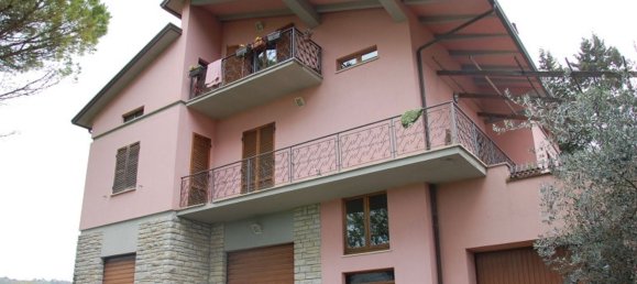 2 bedrooms Apartment in Perugia, Italy No. 330432 7