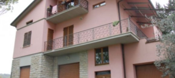 2 bedrooms Apartment in Perugia, Italy No. 330432 2