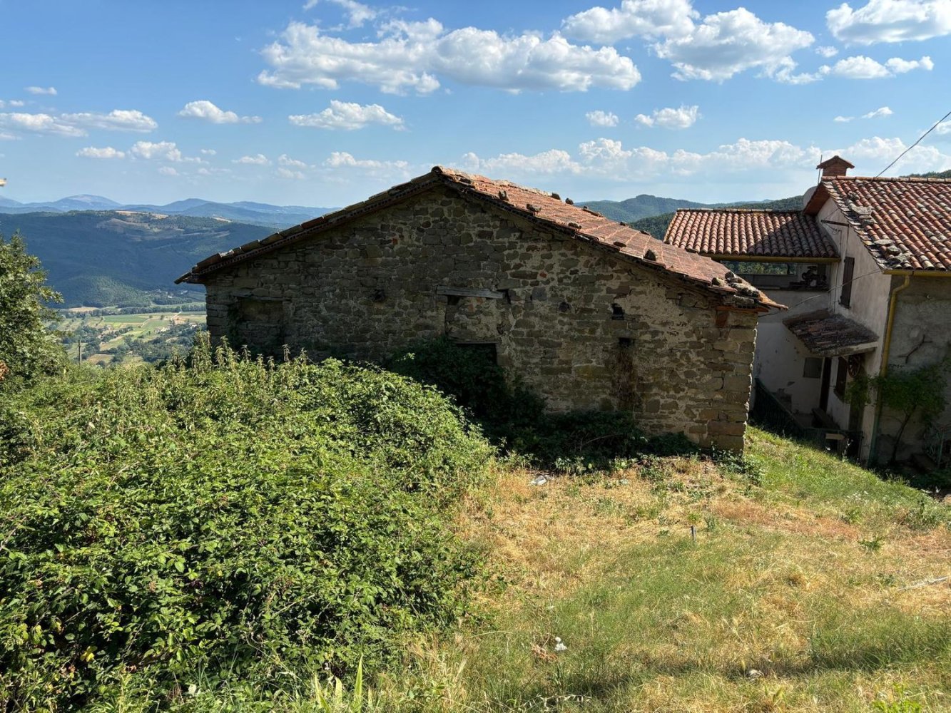 Casa de 6 habitaciónes en Città di Castello, Italy No. 145447