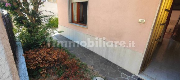 Villa de 4 dormitorios en Guardamiglio, Italy No. 355716 25