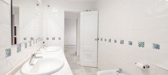 4 Schlafzimmer Wohnung in El Limonar, Spain, Nr. 141649 40