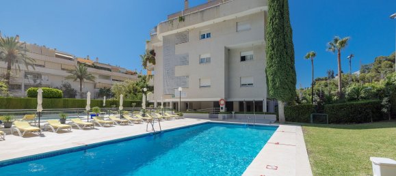 4 Schlafzimmer Wohnung in El Limonar, Spain, Nr. 141649 2