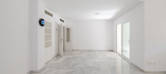 4 Schlafzimmer Wohnung in El Limonar, Spain, Nr. 141649 16