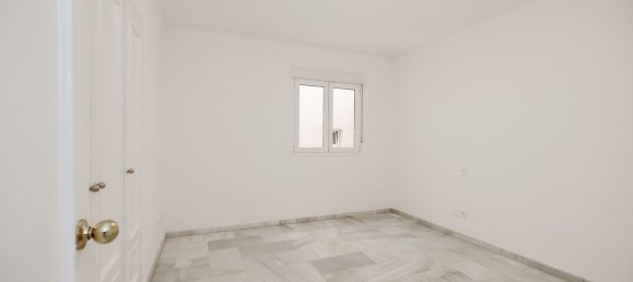 4 Schlafzimmer Wohnung in El Limonar, Spain, Nr. 141649 29