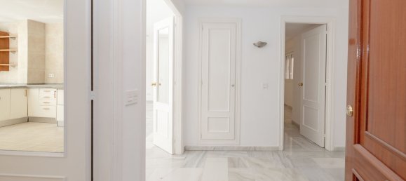 4 Schlafzimmer Wohnung in El Limonar, Spain, Nr. 141649 13