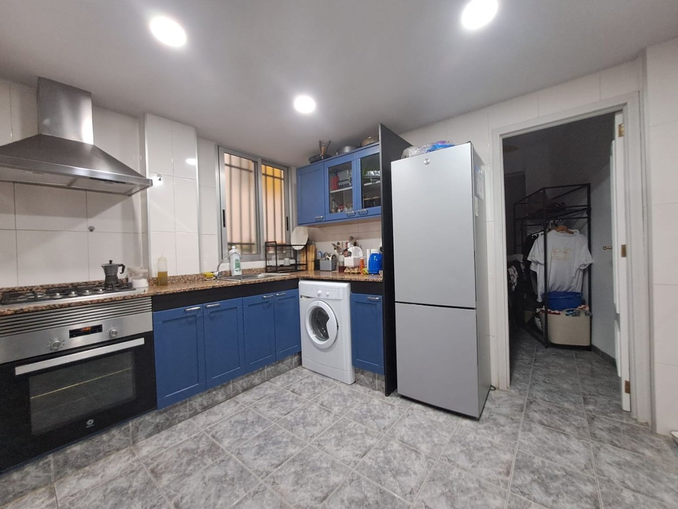 Квартира с 3 спальнями в Валенсия, Испания № 167152