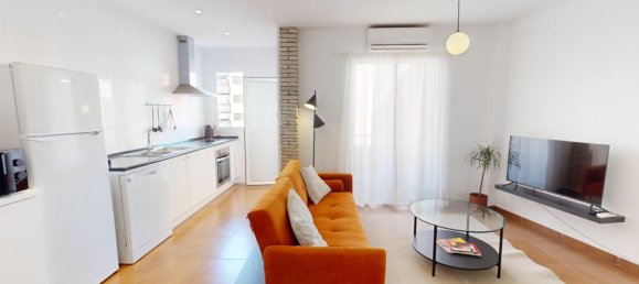Apartamento de 3 dormitorios en València, Spain No. 15297 2
