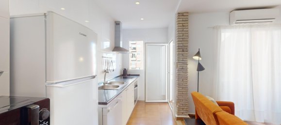 Apartamento de 3 dormitorios en València, Spain No. 15297 9