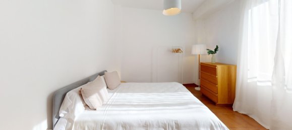 Apartamento de 3 dormitorios en València, Spain No. 15297 15