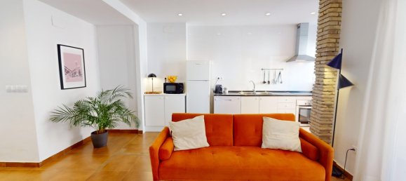Apartamento de 3 dormitorios en València, Spain No. 15297 4