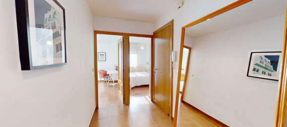 Apartamento de 3 dormitorios en València, Spain No. 15297 12