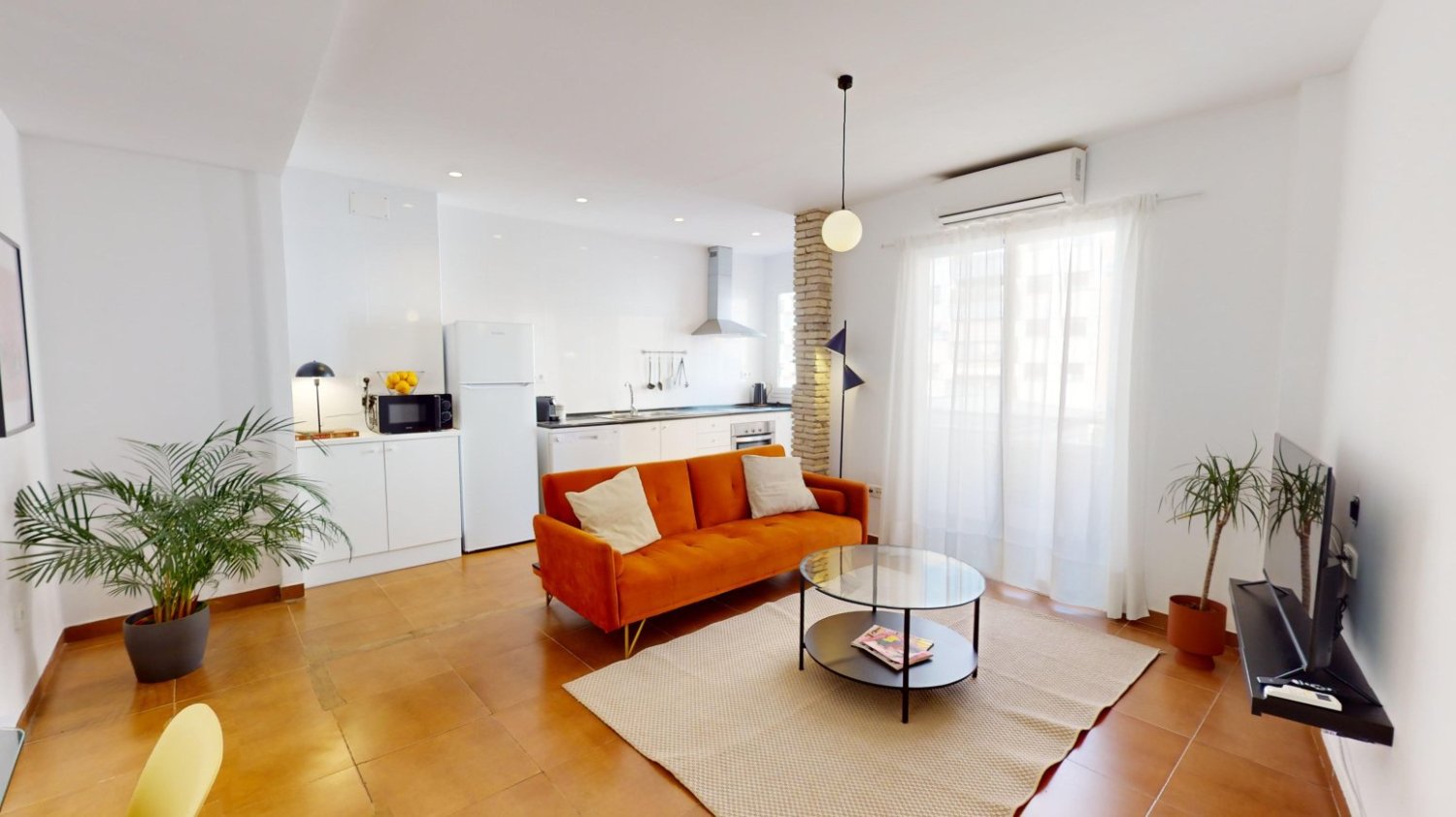 Apartamento de 3 dormitorios en València, Spain No. 15297
