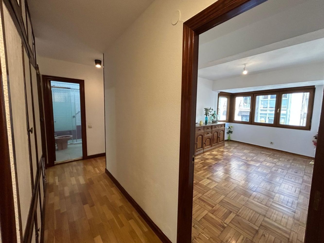 2 bedrooms Apartment in Gijon, Spain No. 167758