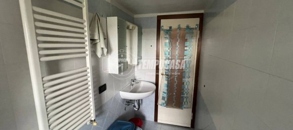 Apartamento de 1 dormitorio en Baranzate, Italy No. 340714 14