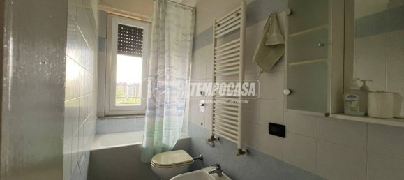 Apartamento de 1 dormitorio en Baranzate, Italy No. 340714 15