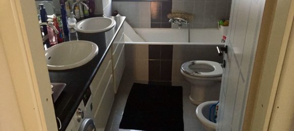 4 rooms Apartment in Luni, Italy No. 235214 3