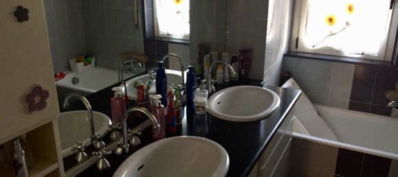 4 rooms Apartment in Luni, Italy No. 235214 5