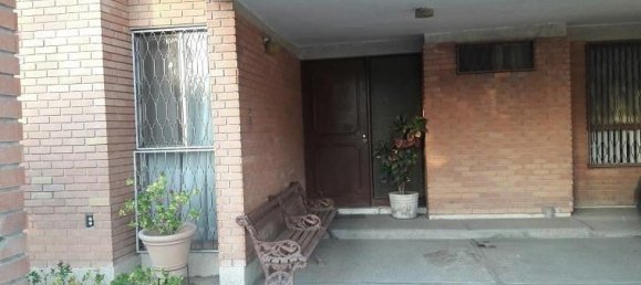 Casa de 3 dormitorios en Playa Vicente, Mexico No. 161887 2