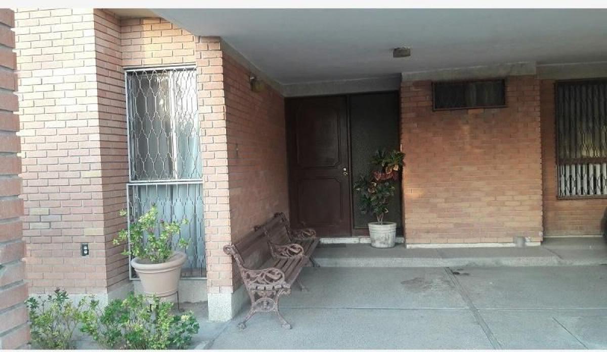 Casa de 3 dormitorios en Playa Vicente, Mexico No. 161887