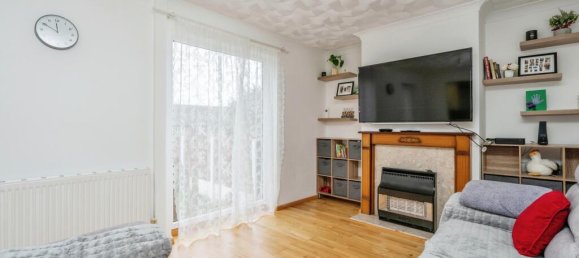 5 bedrooms House in Portsmouth, United Kingdom No. 10875 14