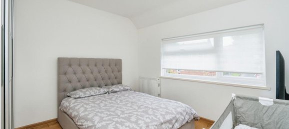 5 bedrooms House in Portsmouth, United Kingdom No. 10875 13