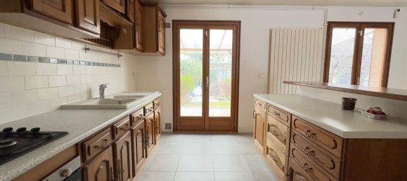 Casa de 3 dormitorios en Neuilly-sur-Marne, France No. 135111 10