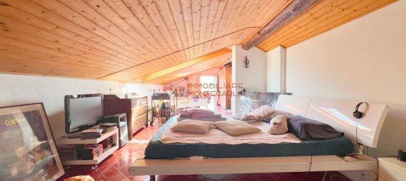 Дом с 4 комнатами в Бордигера, Италия № 181190 20