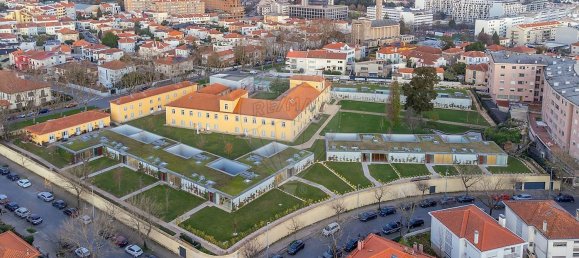 4 bedrooms House in Porto, Portugal No. 16974 4