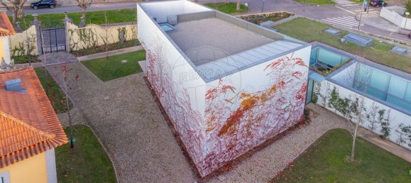 4 bedrooms House in Porto, Portugal No. 16974 12