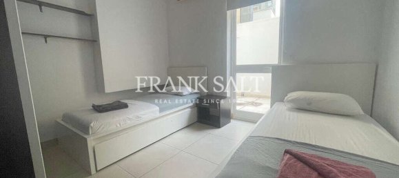Apartamento T2 em Saint Julian's, Malta N.º 7385 4