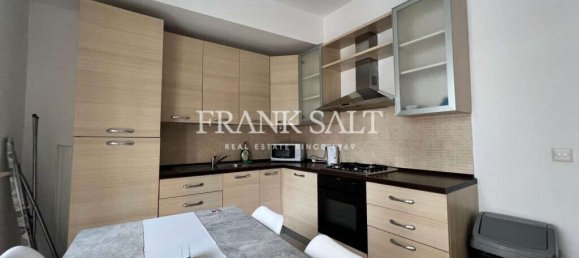 Apartamento T2 em Saint Julian's, Malta N.º 7385 2
