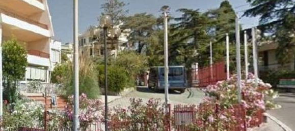 Gebäude in Sanremo, Italy 1772m², Nr. 285295 2