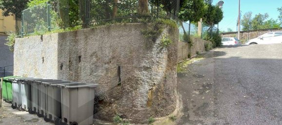 Garaje de 1 habitación en Pomigliano d'Arco, Italy No. 20043 7