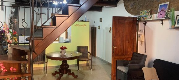 6 rooms Apartment in Cinigiano, Italy No. 118020 4