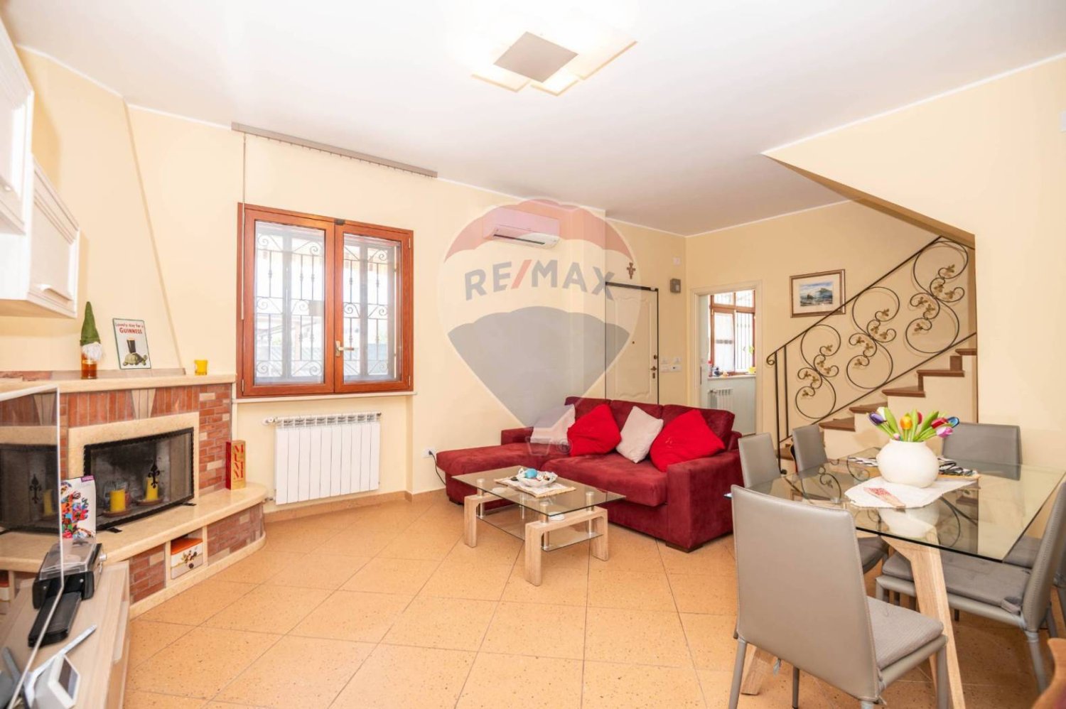 2 bedrooms Villa in Syracuse, Italy No. 299667