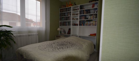 Casa de 4 dormitorios en Chauny, France No. 42450 8