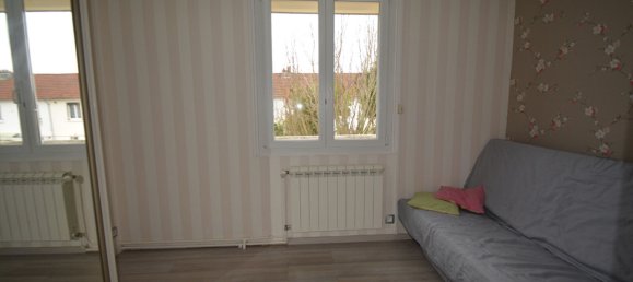 Casa de 4 dormitorios en Chauny, France No. 42450 9