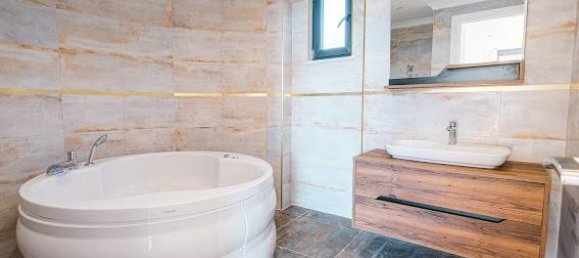 Villa 4+1 in Tepe, Turkey No. 10926 16