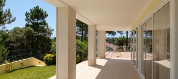 7 bedrooms House in Sesimbra, Portugal No. 16129 15
