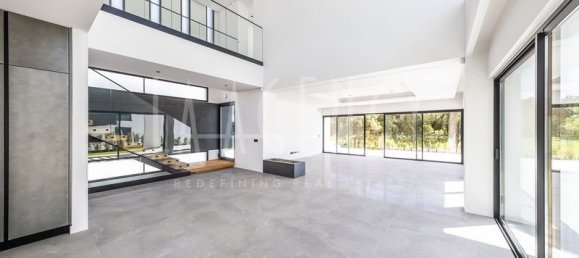 5 bedrooms Villa in Quarteira, Portugal No. 117890 14