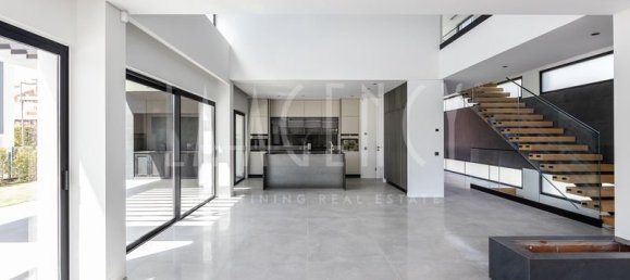 5 bedrooms Villa in Quarteira, Portugal No. 117890 6