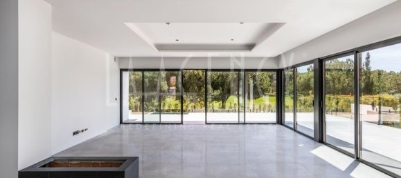 5 bedrooms Villa in Quarteira, Portugal No. 117890 32