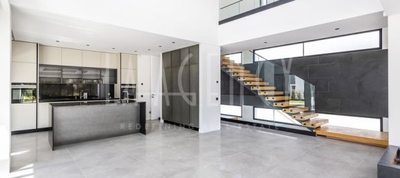 5 bedrooms Villa in Quarteira, Portugal No. 117890 20